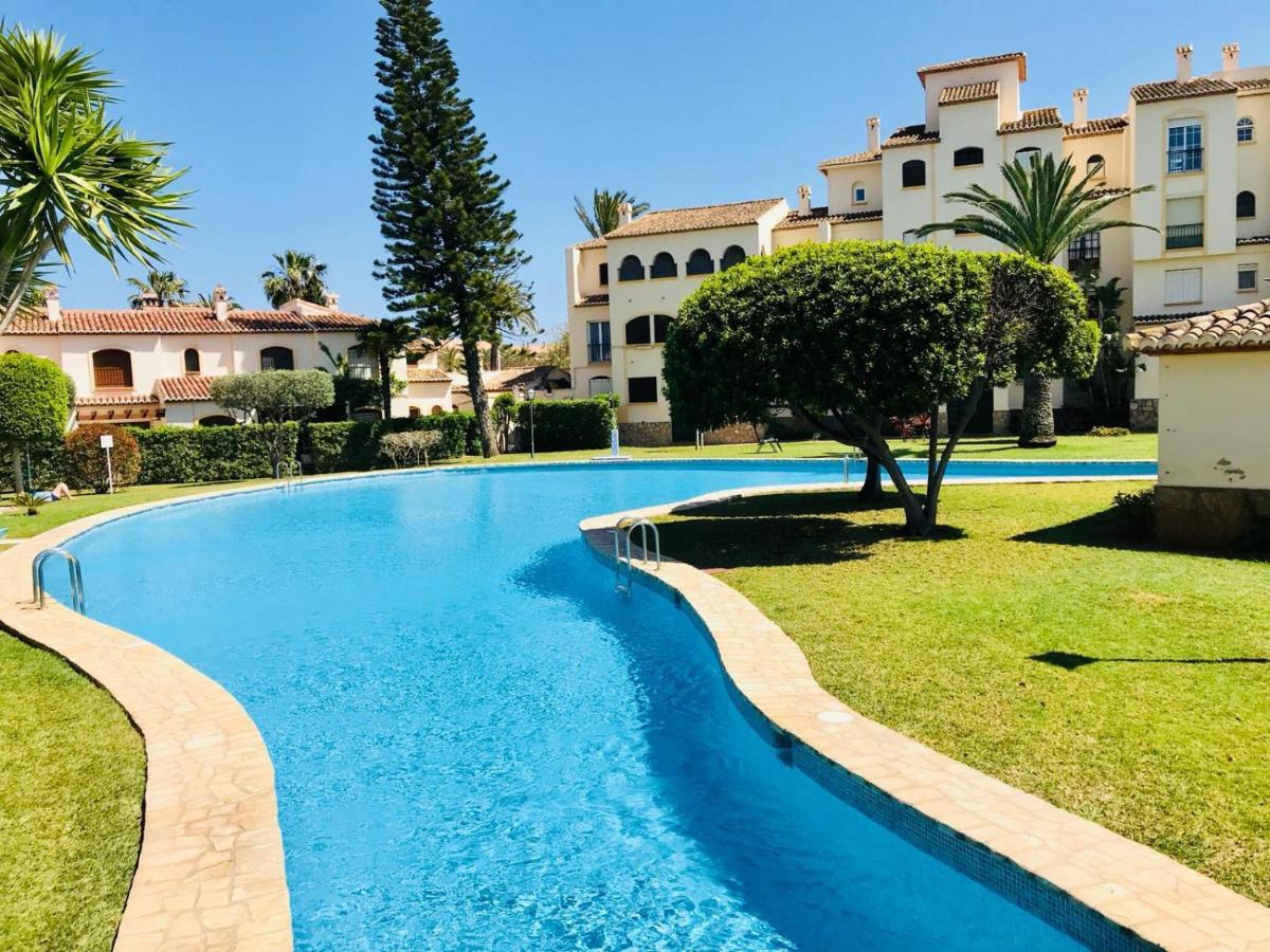Bungavilla House In La Isla Javea Dış mekan fotoğraf